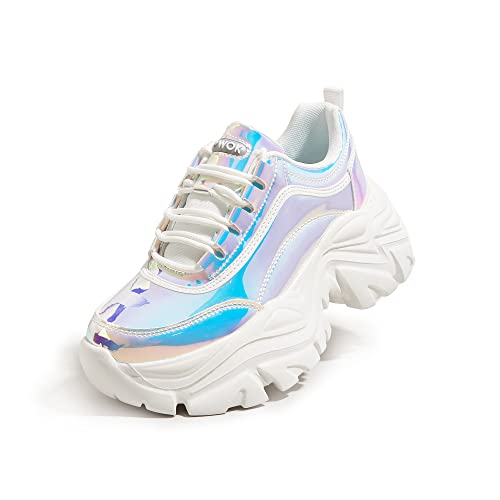 K KIP WOK Große Sneaker für Damen, modische Plattform, weißes Leder, lässige Papa-Schuhe, bequeme Keilabsatz, Walking-Sport-Sneaker, Weißes Hologramm, 40.5 EU K KIP WOK Große Sneaker für Damen, modische Plattform, weißes Leder, lässige Papa-Schuhe, bequeme Keilabsatz, Walking-Sport-Sneaker, Weißes Hologramm, 40.5 EU von K KIP WOK