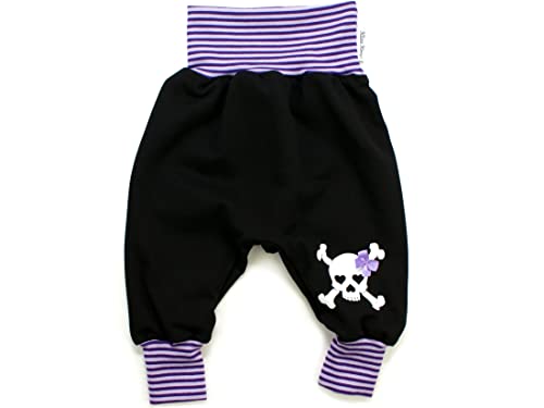 Kleine Könige Pumphose Baby Sweathose Mädchen · Modell Totenkopf Skully Girl schwarz, lila-Flieder · Ökotex 100 Zertifiziert · Größe 134/140 von Kleine Könige