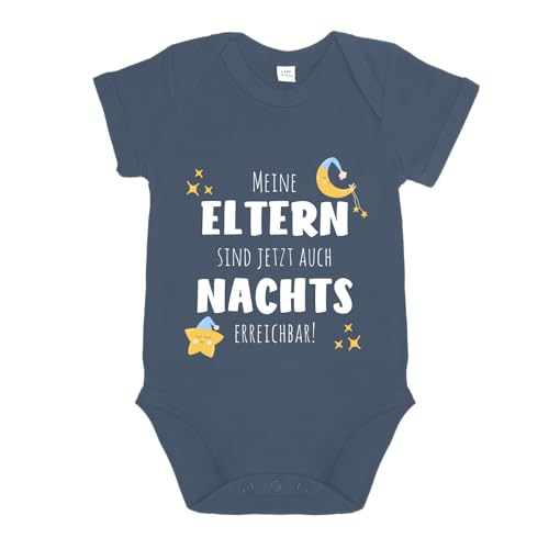 LIEBTASTISCH - Meine Eltern sind jetzt auch Nachts erreichbar! - Baby body kurzarm - Strampler - mit Druckknöpfen - Jungen & Mädchen - 100% Bio Baumwolle (Dunkelblau, 0-3 Monate) von LIEBTASTISCH