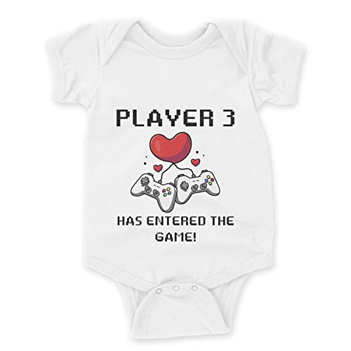 LIEBTASTISCH - Player 3 Has Entered The Game - Baby body kurzarm - Strampler - mit Druckknöpfen - 100% Bio Baumwolle - Geschenk - Geschenkidee - Zocker - Gamer (Weiss, 3-6 Monate) von LIEBTASTISCH