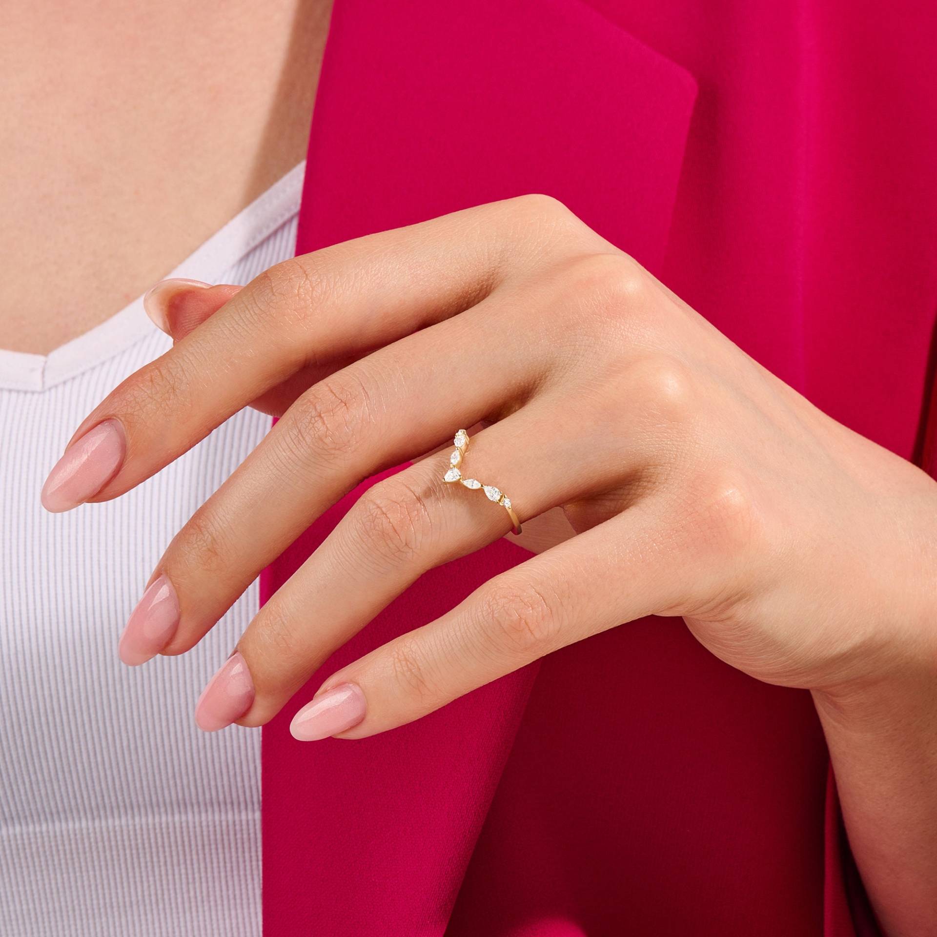 Mixed Cut Diamant Chevron Ring | 14K Solid Gold Minimalist Schmuck V Form Gebogener Ehering Damen Wishbone von LucysFineJewelry