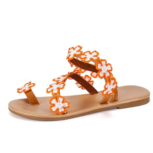 MEECHI Damen Zehentrenner Sandalen Mit Blumen 2024 Neu Flache Flip-Flops Freizeit Böhmen Strandschuhe PU-Leder Clip -Toe Sandaletten Sommer Vintage Römische Sandals(Color:Orange,Size:40 EU) von MEECHI