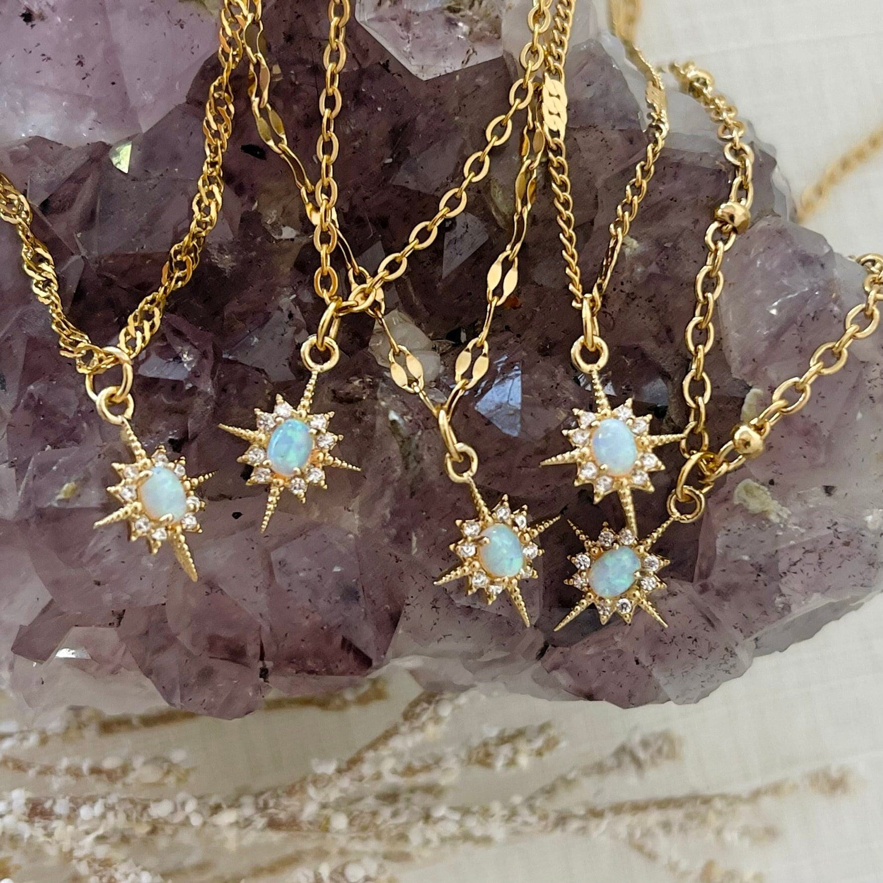 Opal Celestial Star Halskette Gold Filled Kette Hochwertige Edelstein Zierliche Weihnachtsgeschenk Für Sie von MayaMoreJewelry