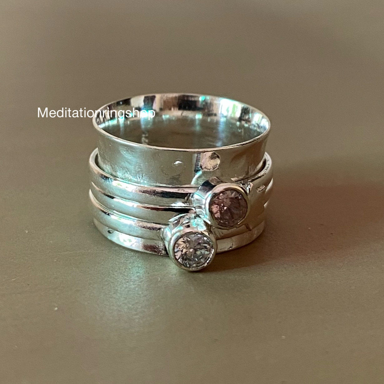 Natural Crystal Spinner Band Ring, 925 Sterling Silver Gift For Christmas Jewelry, Handmade Ring Women, Gemstone Natural Crystal Spinner Band Ring, 925 Sterling Silver Gift For Christmas Jewelry, Handmade Ring Women, Gemstone von Silverjewellery30