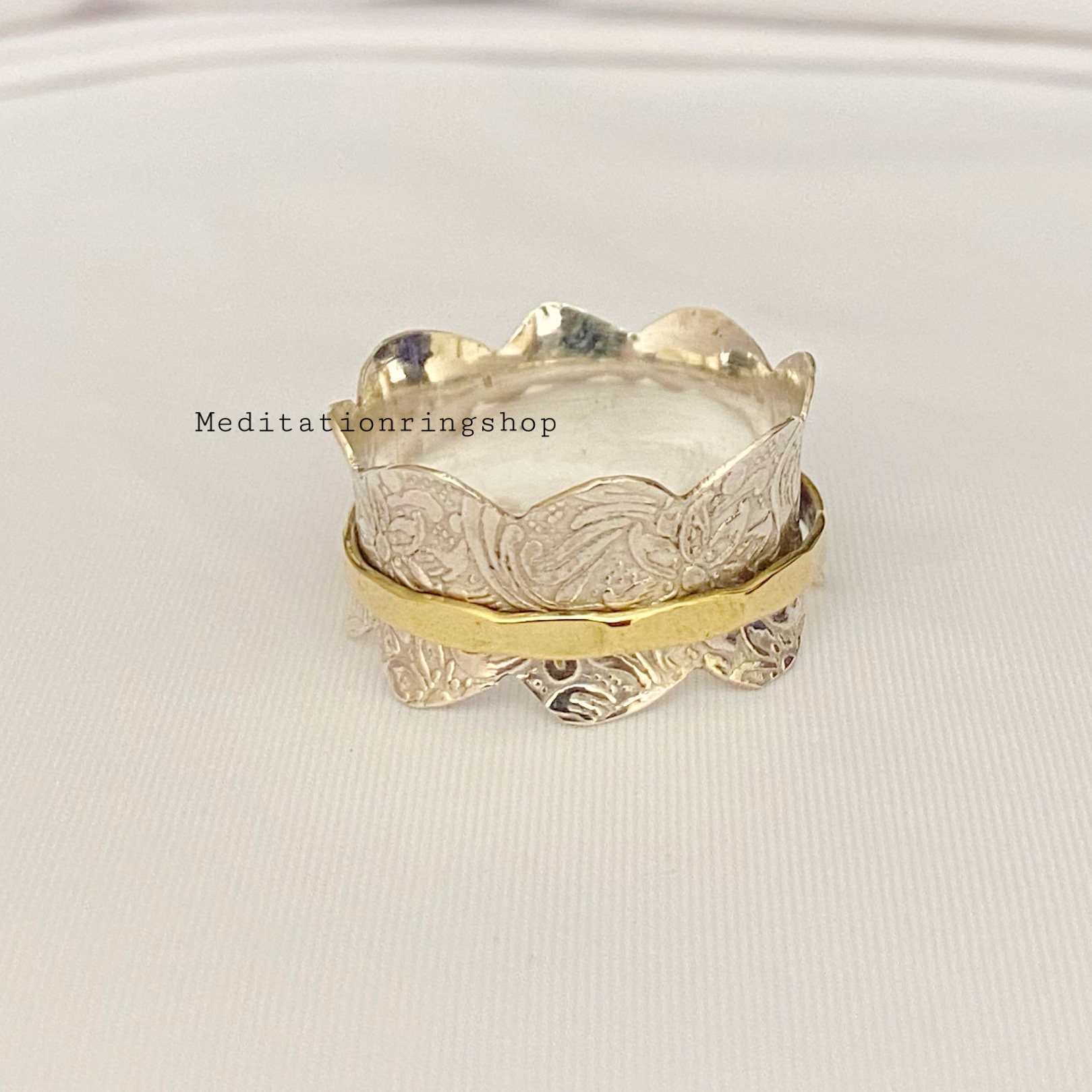 Silver Brass Spinner Band Ring, 925 Sterling Gift For Women, Handmade Christmas Jewelry Silver Brass Spinner Band Ring, 925 Sterling Gift For Women, Handmade Christmas Jewelry von Silverjewellery30