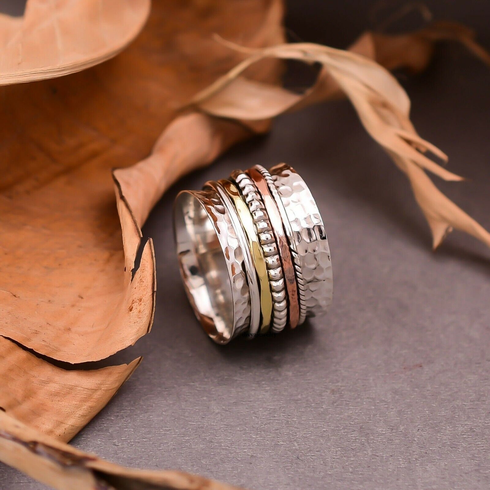 Silver Copper Brass Spinner Band Ring, Hammered 925 Sterling Silver, Handmade Ring For Women, Christmas Gift Love Silver Copper Brass Spinner Band Ring, Hammered 925 Sterling Silver, Handmade Ring For Women, Christmas Gift Love von Silverjewellery30