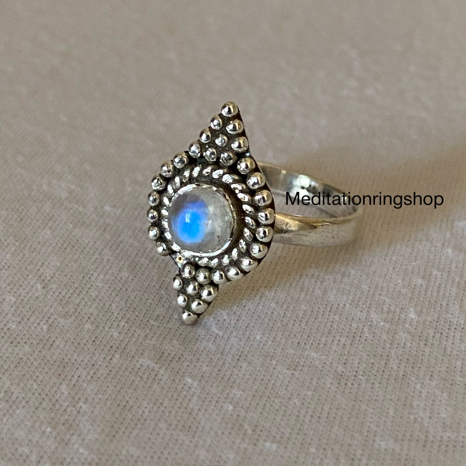 Genuine Moonstone Ring, Designer 925 Sterling Silver Handmade Jewelry, Gift For Christmas, Wedding Her Genuine Moonstone Ring, Designer 925 Sterling Silver Handmade Jewelry, Gift For Christmas, Wedding Her von Silverjewellery30