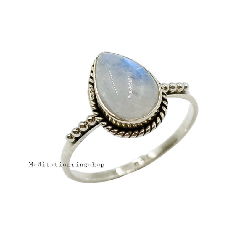 Genuine Moonstone Ring, Silver Handmade Boho Moon Stone Christmas Gift Genuine Moonstone Ring, Silver Handmade Boho Moon Stone Christmas Gift von Silverjewellery30