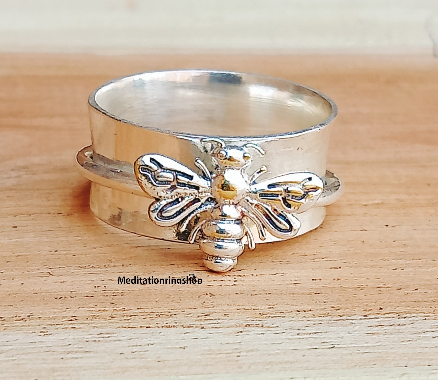 Honey Bee Spinner Ring925 Sterling Silver Ring Jewelry Ring, Beautiful Handmade Anniversary Gift, Women Gift Christmas Honey Bee Spinner Ring925 Sterling Silver Ring Jewelry Ring, Beautiful Handmade Anniversary Gift, Women Gift Christmas von Silverjewellery30