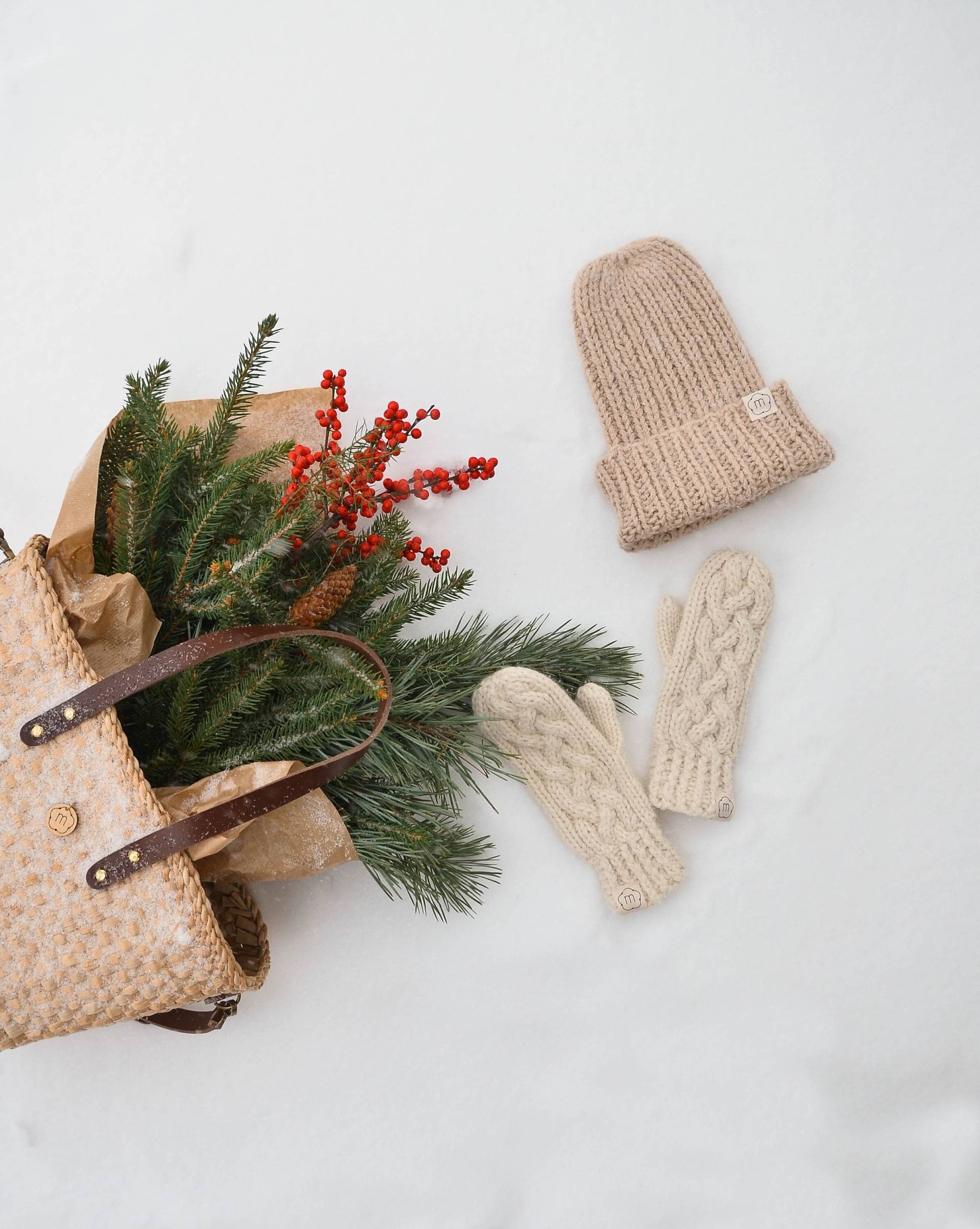 Handgefertigte Wolle Handschuhe Und Mütze Set Für Damen Herren, Gestrickte Mütze, Unisex Winter Accessoires, Weihnachtsgeschenk Paare von Medvilniukas