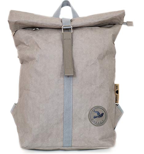 PAPERO® Rucksack aus Kraft Papier COUGAR - German Design Awards Winner 2021 Daypack für Damen & Herren - Rolltop Tasche & veganem Leder - für Alltag & Uni für 17 Zoll Laptop | nachhaltig (13L, grau) von Monaco di Bavaria