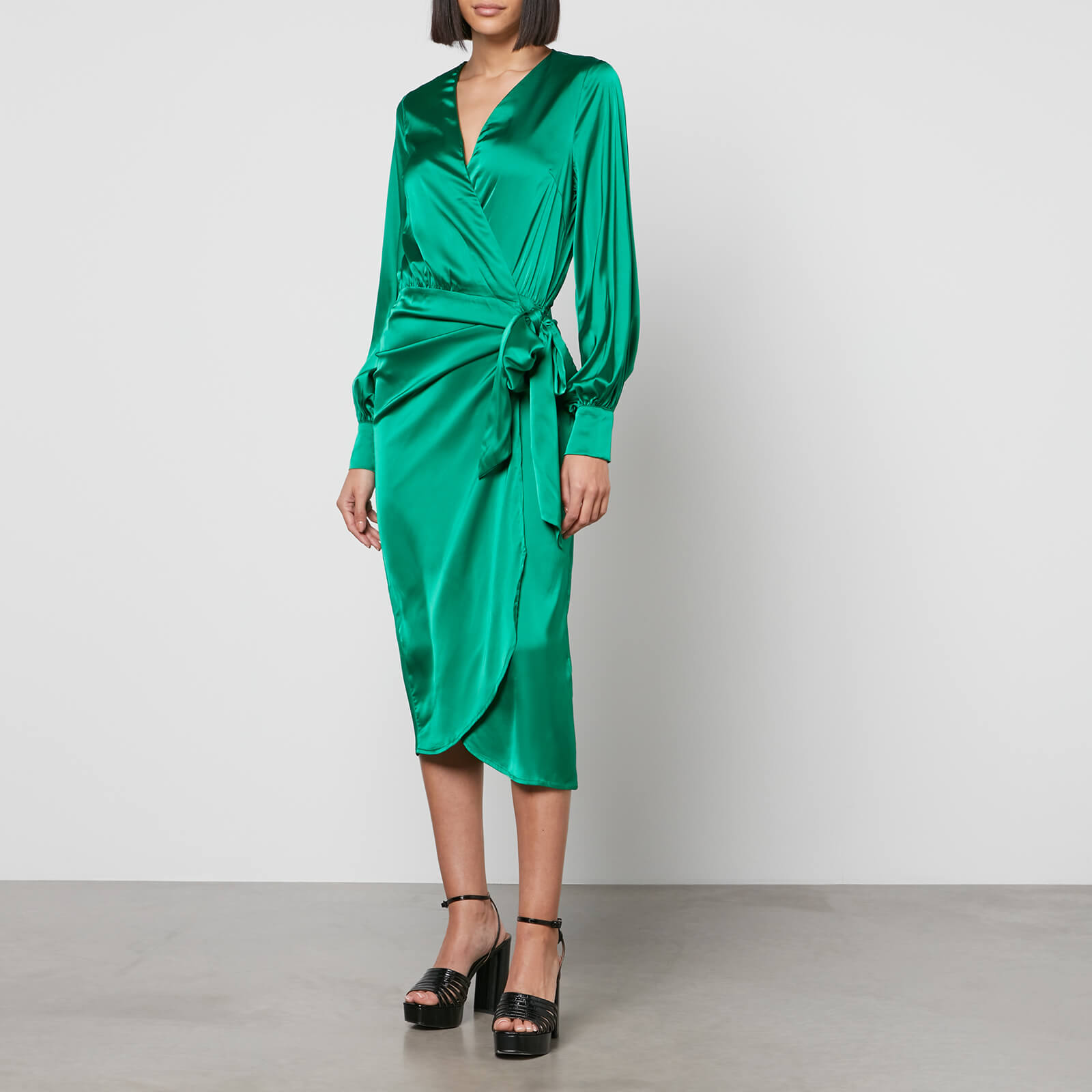 Never Fully Dressed Vienna Satin Midi Wrap Dress - UK 14 von Never Fully Dressed