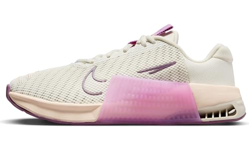 NIKE Damen W Metcon 9 Sneaker, SAIL/White-Guava Ice-Rush Fuchsia, 42.5 EU von Nike