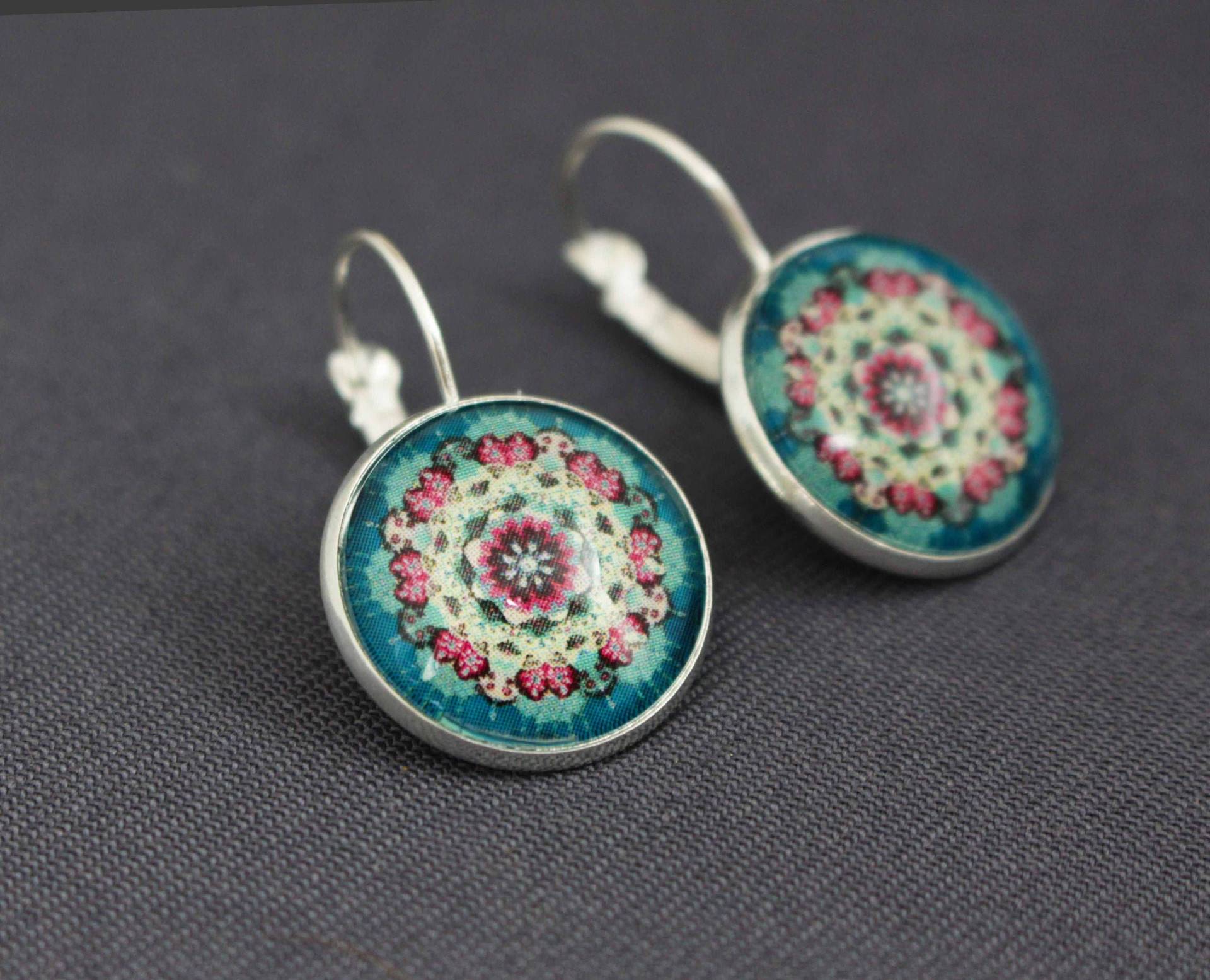 Ohrringe Mit Mandala Muster, Ohrstecker, Rosa, Türkis, Blau, Silber, Boho, Vintage, Geometrisch, Frauen, Hellblau, Glas, Schmuck, Modern von NoahMeetsScottie