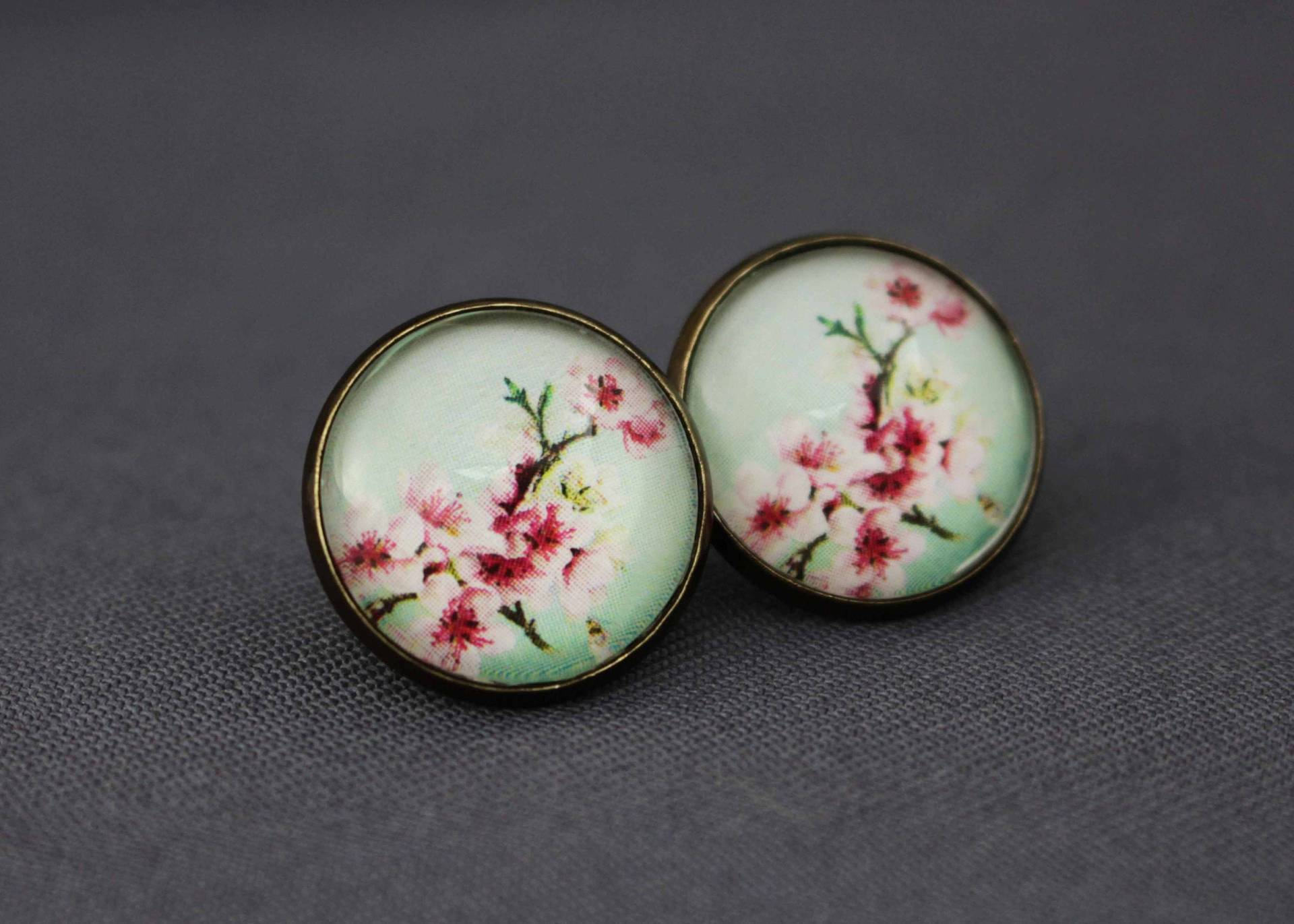 Ohrstecker Mit Kirschblüten, Rosa Und Grün, Boho, Antik Bronze, Blumen, Japan, Vintage, Hochzeit, Floral, Brautschmuck, Baum, Blüten von NoahMeetsScottie