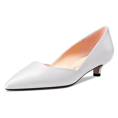 NobleOnly Damen Kitten Niedrige Absatz Heel Spitze Zehenkappe Pumps Slip-on Hochzeit Büroschuhe 3.5 cm Heels Weiß 37 EU von NobleOnly