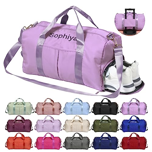 Personalisiert Sporttasche Damen, Wasserdicht Gym Bag mit Sporthandtuch OXYEFEI Embroidery Namen Klassische Sporttaschen Faltbare als Groß Mommy Bag Schwimmtasche Fitness für Damen Mama(Helles Lila) von OXYEFEI