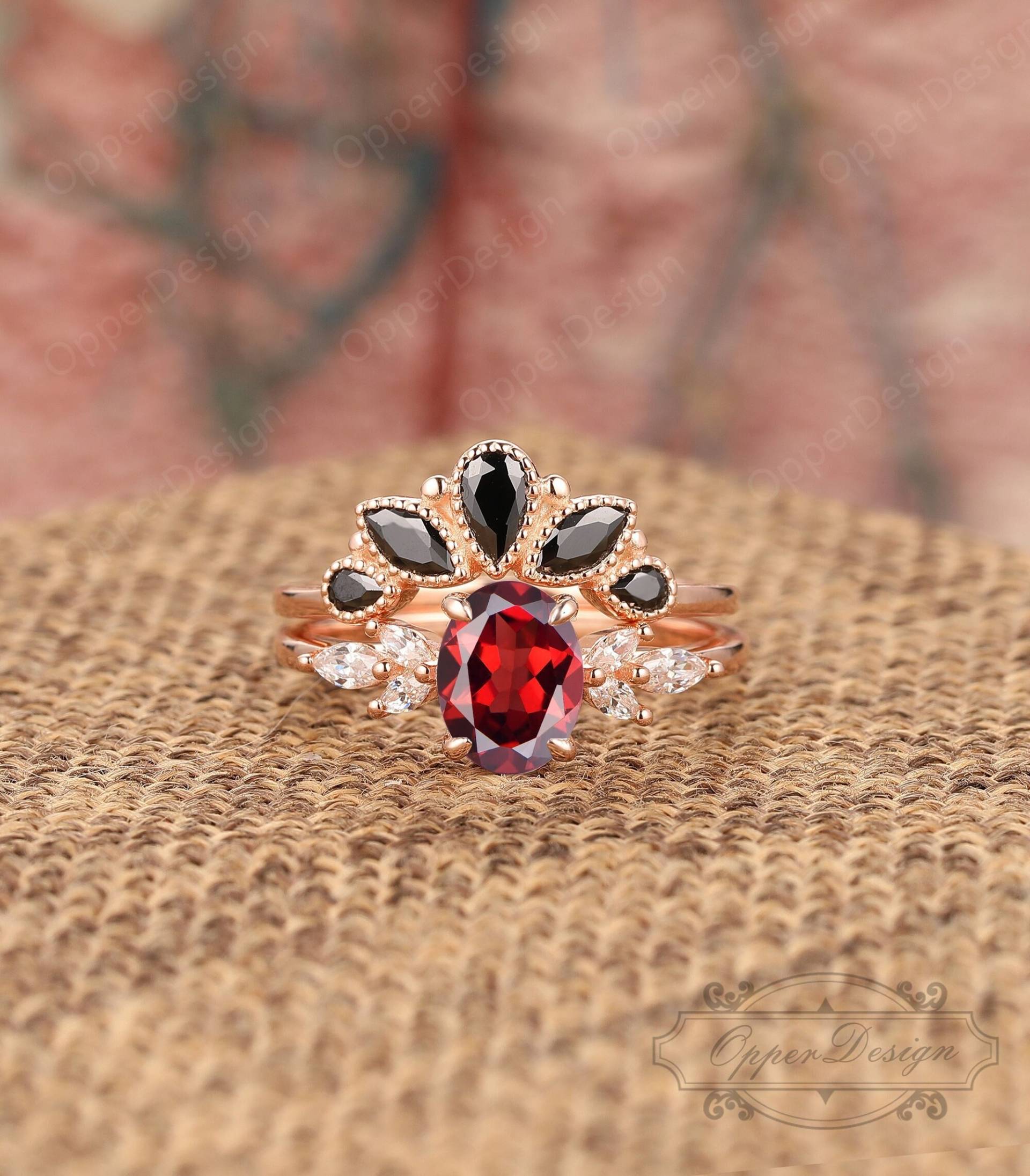 Natürliche Rote Granat Ring Set/Einzigartige Hochzeit Braut Für Frauen 10K Rose Gold Verlobungsring Handgemachte Versprechen von OpperDesign