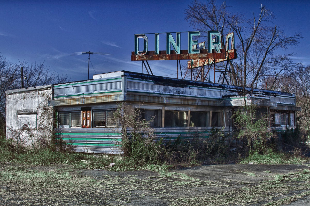 Papermoon Fototapete "VINTAGE DINER-ROUTE 66 VERLASSENER ORT RETRO AMERIKA" Papermoon Fototapete "VINTAGE DINER-ROUTE 66 VERLASSENER ORT RETRO AMERIKA" von Papermoon