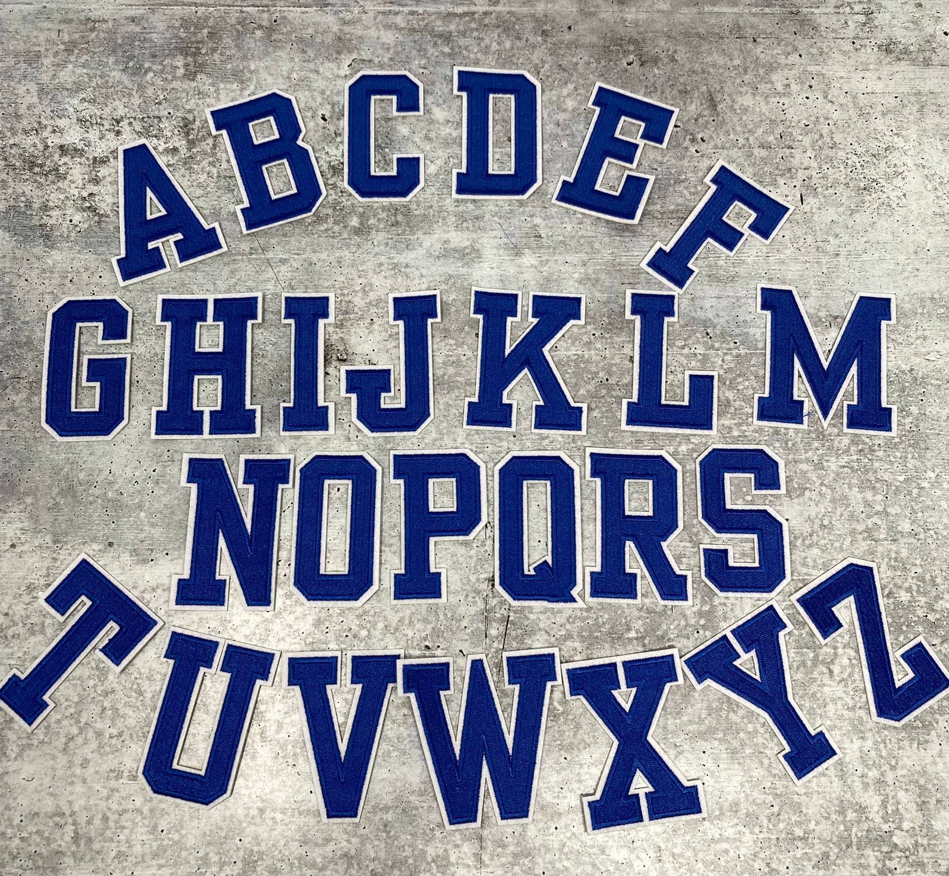 Neu, „Blau/Weiß" 3" Bestickter Buchstabe Mit Filz, Varsity-Buchstaben-Aufnäher, 1 Stück, Aufbügelbare Rückseite, Wählen Sie Ihren Buchstaben von PatchPartyClub