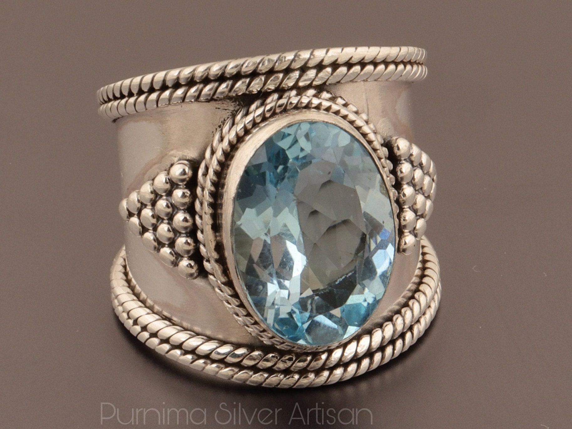 Massiver 925 Sterling Silber Blauer Topas Edelstein Ring Für Frauen Handgemachte Männer Hochzeitsgeschenk Breitband Bt von PurnimaSilverArtisan