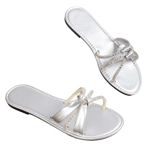 QUINTRA Damen Flache Sandalen Strass Gespleißter Riemen Offene Zehenpartie Bequemer Slip On Slides Dressy Sommer Strandschuhe (Silver, 42) von QUINTRA