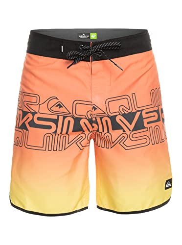 Quiksilver Everyday Scallop 19" - Board Shorts for Men - Boardshorts - Männer - 33 - Rosa. von Quiksilver