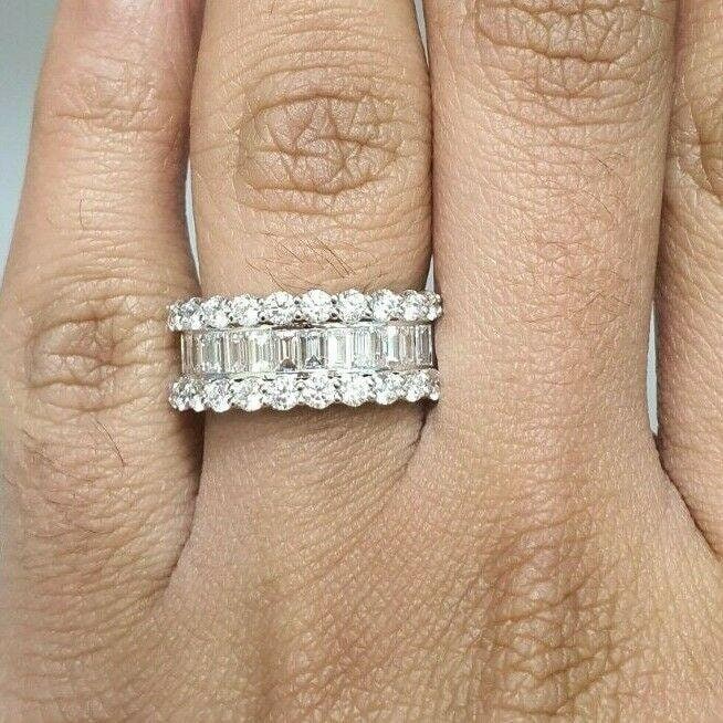 18K Weißgold Rund-Baguette Diamant Halb Eternity Ring 2, 00 Karat F-Vs von RainaJewels