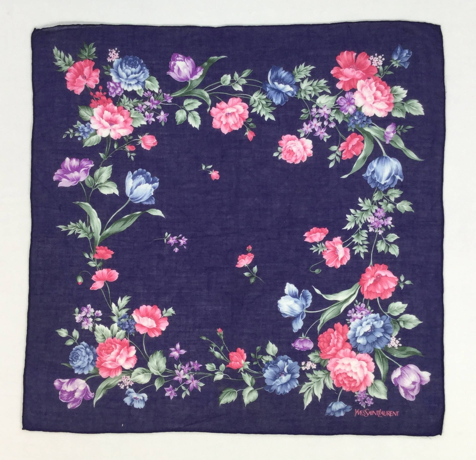 Ysl Flower Vintage Taschentuch Yves Saint Laurent Rosen Seide Einstecktuch Bandana Mama Männer Frauen Geschenk Designer von RezekiShopRoom