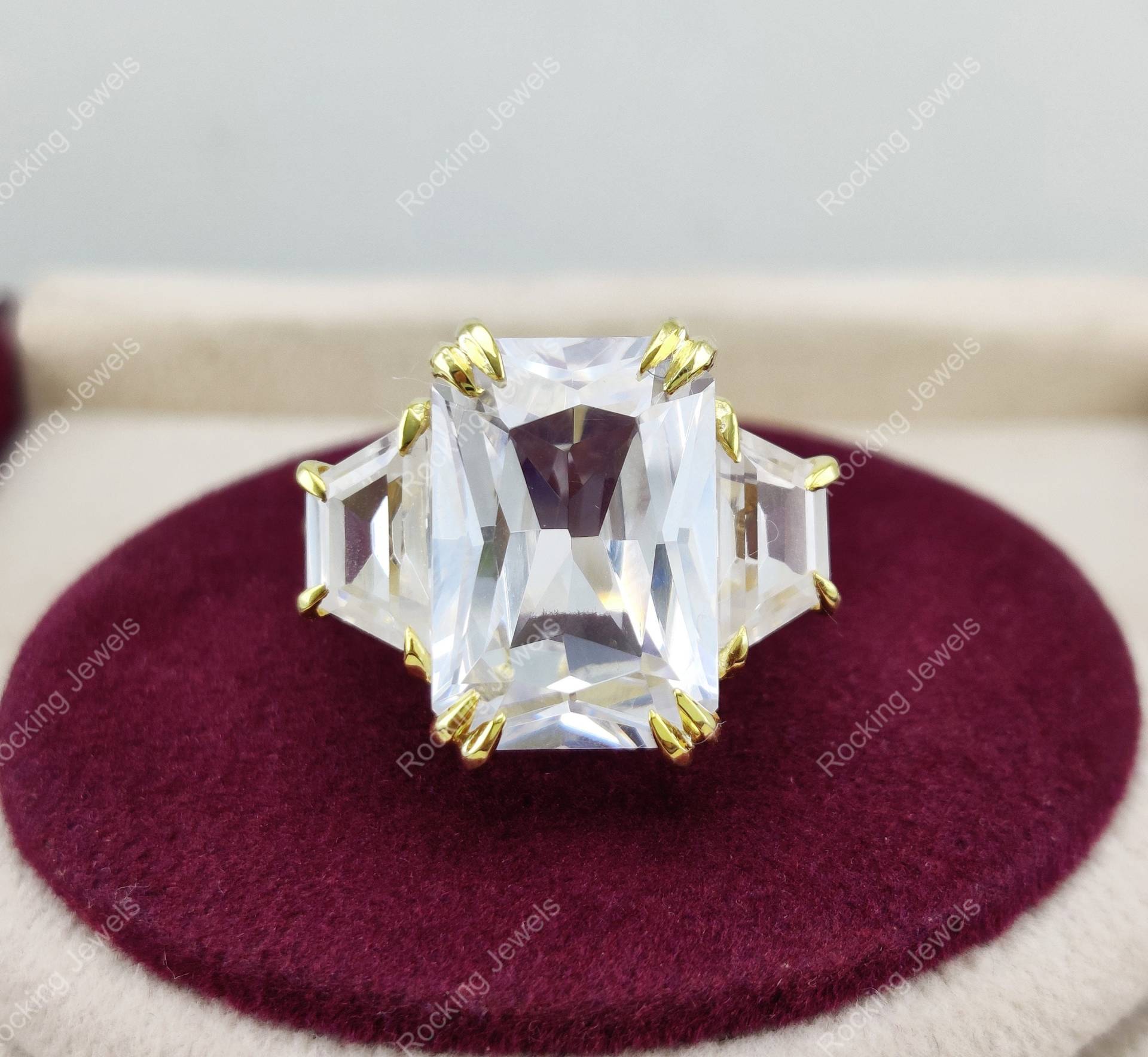 3 Diamant Verlobungsringe Für Frauen, 16×11 Mm Strahlender Großer Stein Ehering, Cocktailring, Dinner Party Ring, Simulierter Diamant, Silber von RockingJewels