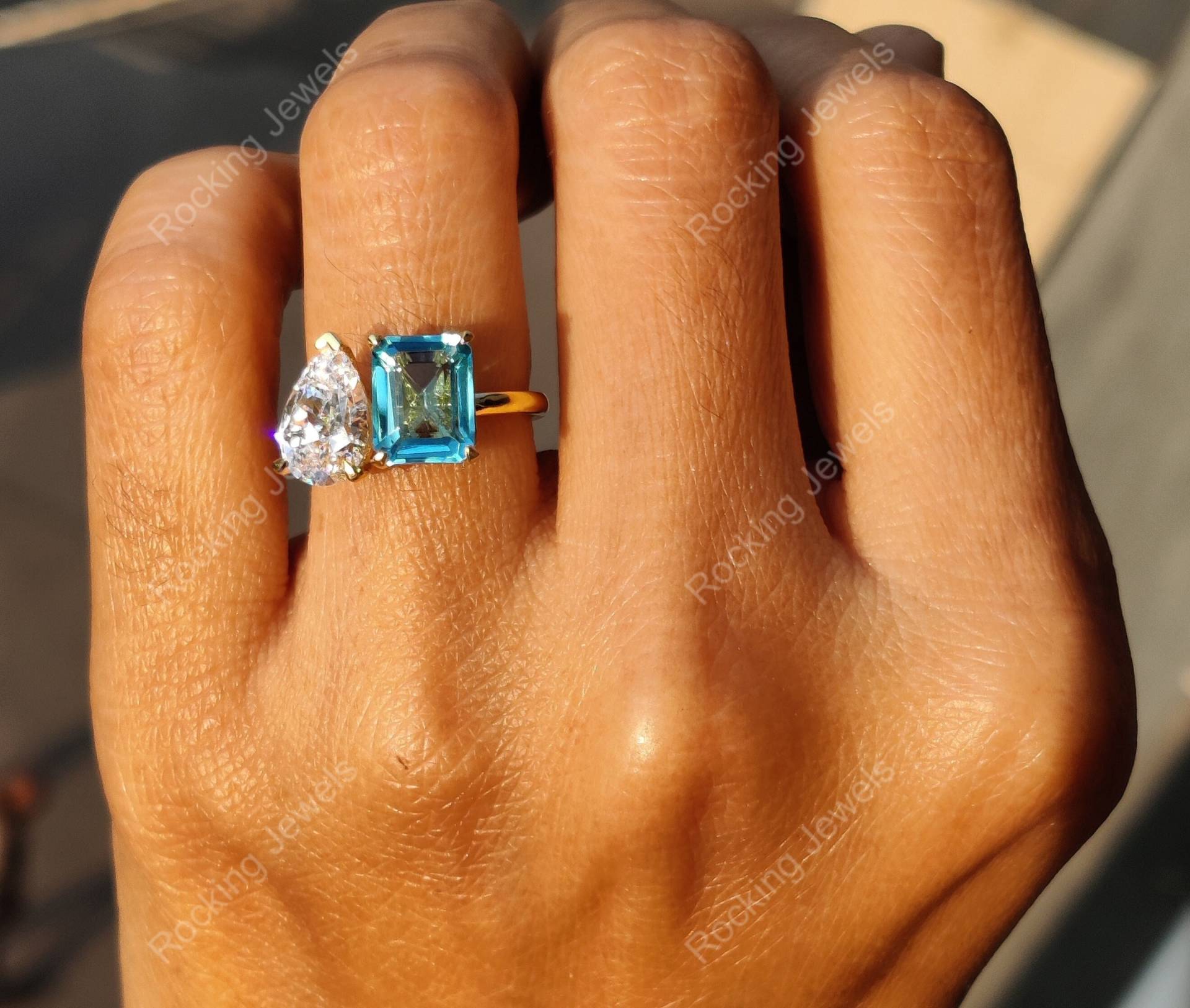 Aquamarin Verlobungsring Frauen, Toi Et Moi Diamant Ring, Zwei Stein Vintage 10K/14K Solid Gold März Geburtsstein Edelstein Ring von RockingJewels