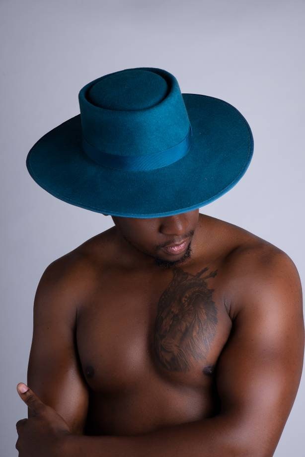 Teal Flache Krempe Fedora. Wollfilz. Handgemachte Hut. Maßgeschneidert von RoseCollinsMillinery