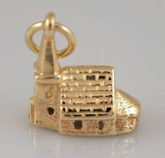 Kirche Charm Anhänger Aus 9 Karat Gold von SJCoJewellers