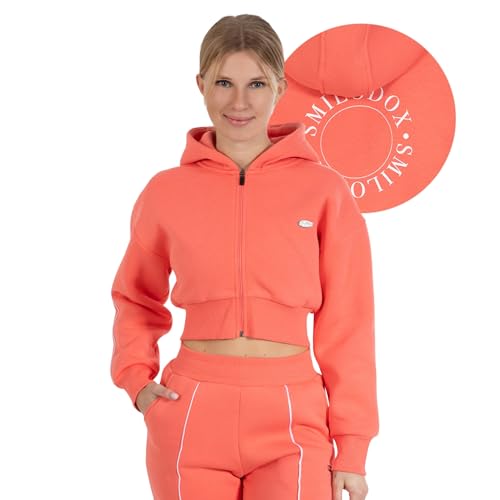 SMILODOX Crop Zip Hoodie Damen Maren, Regular Fit Pulli Jacke mit Ton-in-Ton Reißverschluss, Strickjacke Sweatshirt, weicher Baumwollstoff Kapuzenpullover, Ideal für Freizeit und Sport SMILODOX Crop Zip Hoodie Damen Maren, Regular Fit Pulli Jacke mit Ton-in-Ton Reißverschluss, Strickjacke Sweatshirt, weicher Baumwollstoff Kapuzenpullover, Ideal für Freizeit und Sport von SMILODOX