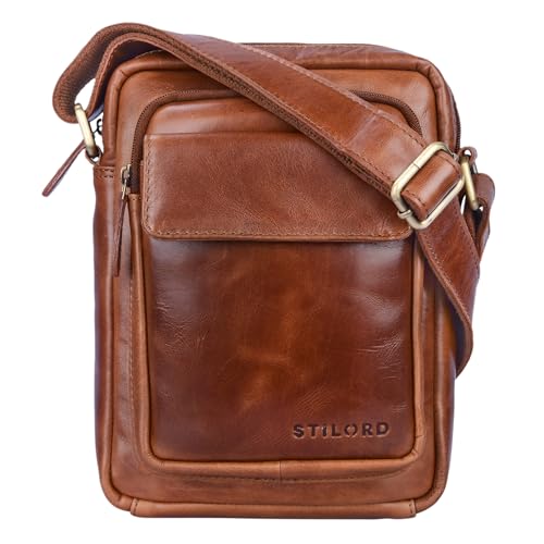 STILORD 'Jannis' Leder Umhängetasche Männer klein Vintage Messenger Bag Herren-Tasche Tablettasche für 9.7 Zoll iPad Schultertasche aus echtem Leder, Farbe:Cognac - glänzend von STILORD