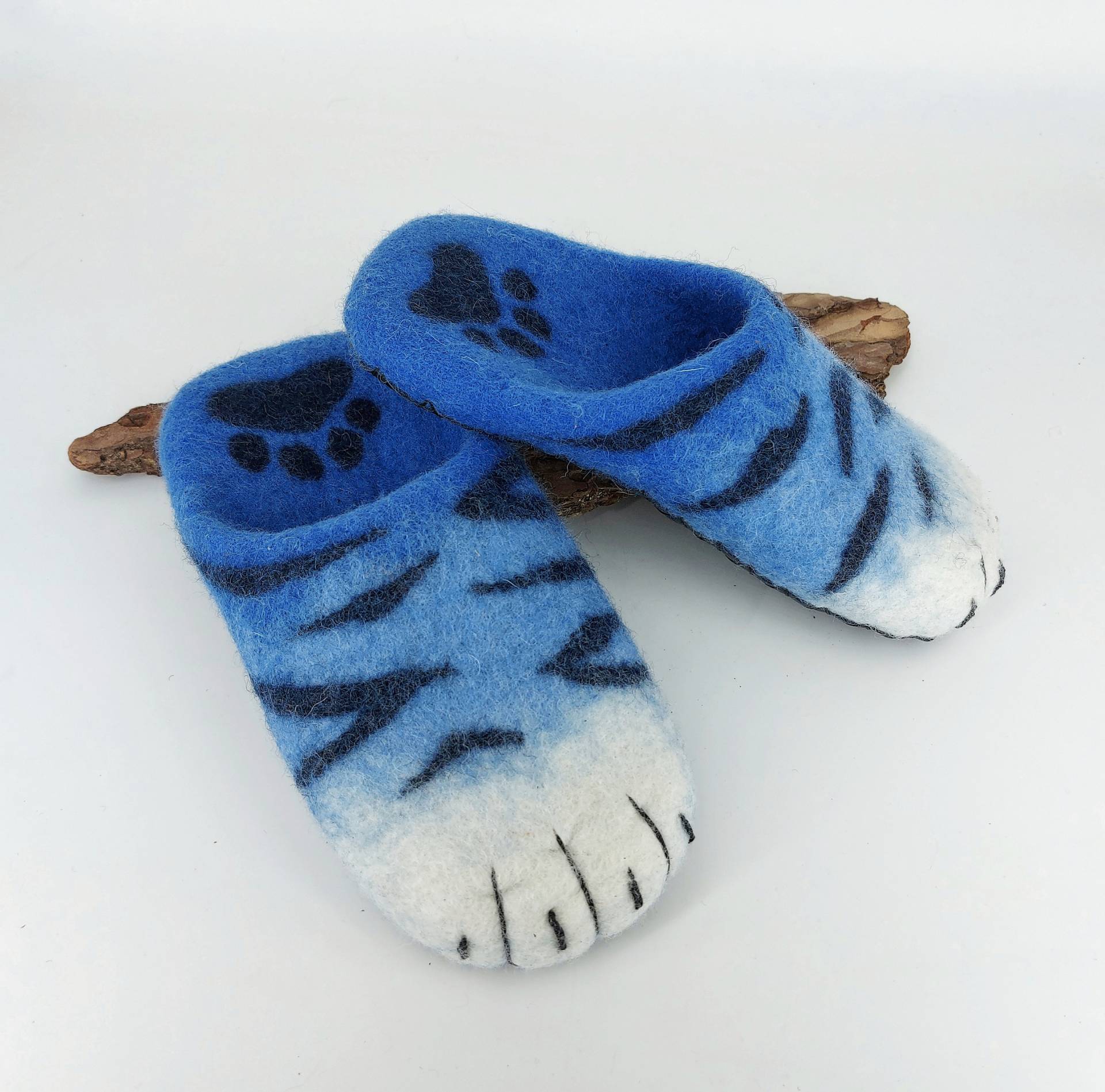 Hausschuhe Tiger Für Einen Jungen Jugend Größe Symbol 2022 Handgemachte Wolle Flache Schuhe von SecretWoolStudio