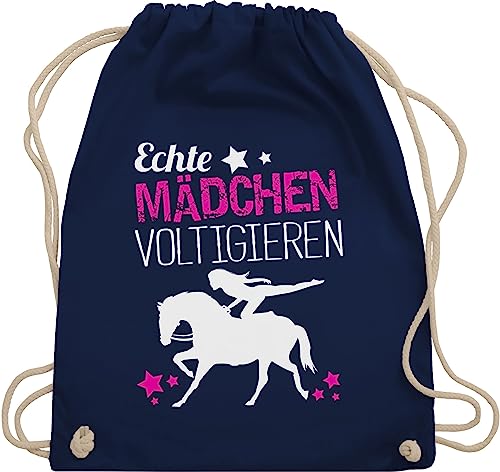 Shirtracer Turnbeutel Rucksack - Pferde - Taschen - Echte Mädchen voltigieren - Unisize - Navy Blau - „echte trainingsbeutel tasche für reiter pferdemotiv voltigien turnsackerl pferdetaschen von Shirtracer