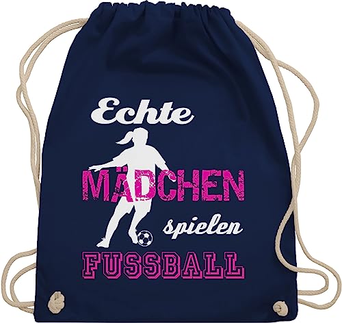 Turnbeutel Rucksack - Fussball EM 2024 - Echte Mädchen spielen Fußball - Unisize - Navy Blau - sportbeutel beutel fussballspruch taschen geschenk fussballfan beutelrucksäcke 2022 turnsackerl von Shirtracer