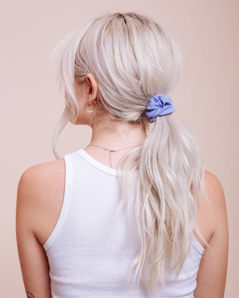 Mini Matte Scrunchie - Memphis Skyline von ShopImWithTheBand