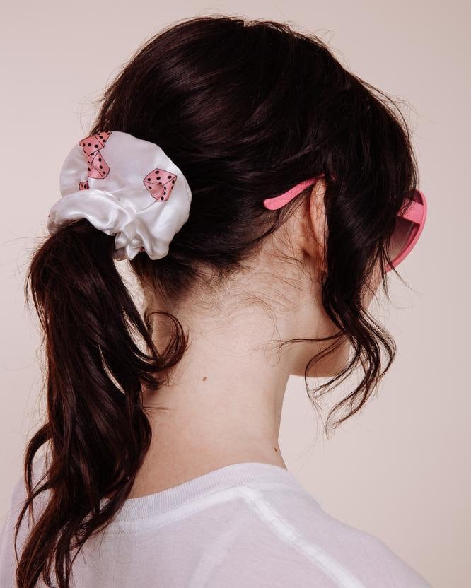 Seide Scrunchie - Lady Luck Pink von ShopImWithTheBand