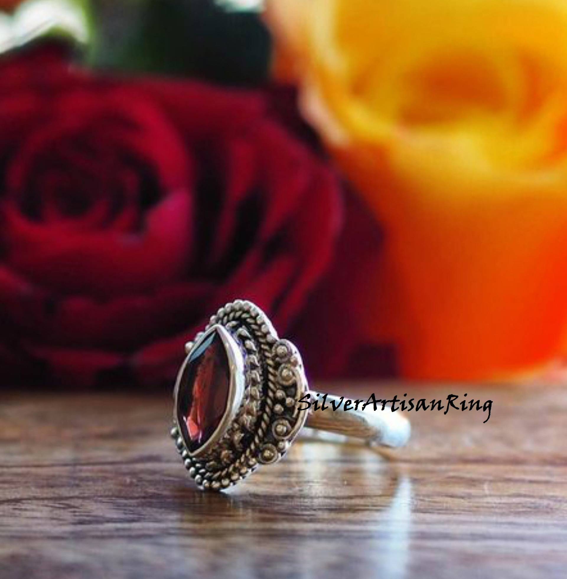Garnet Ring 925 Sterling Silver Gemstone Ringmarquise Stonesymbol Of Lovefabulously Christmas Free Shipping Garnet Ring 925 Sterling Silver Gemstone Ringmarquise Stonesymbol Of Lovefabulously Christmas Free Shipping von SilverArtisanRing