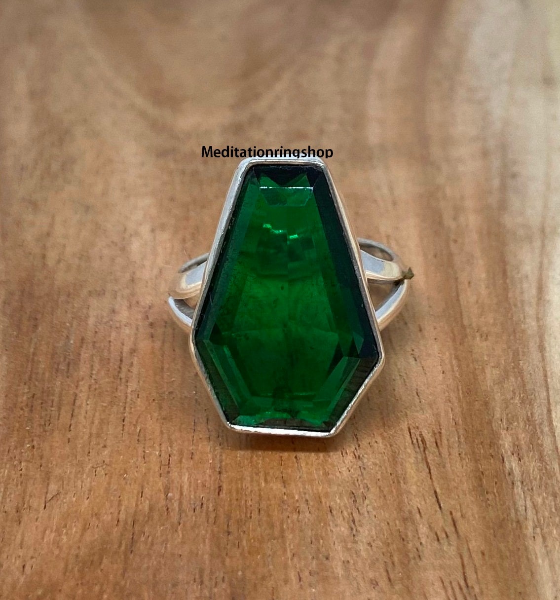Green Onyx Coffin Ring, Handmade Jewelry, Gemstone 925 Sterling Silver Christmas Gift Her Green Onyx Coffin Ring, Handmade Jewelry, Gemstone 925 Sterling Silver Christmas Gift Her von Silverjewellery30
