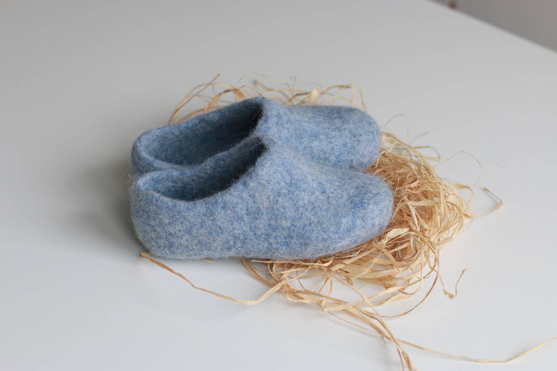 Kinder Pantoffeln/ Filzschuhe Kinder/ Clogs/ Filz Babyschuhe/ Hausschuhe Aus Walkwolle von SlippersByEvy