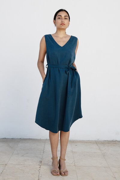 Studio Hertzberg MIDIKLEID "LAU-RAA" AUS TENCEL von Studio Hertzberg