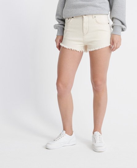 Superdry Women's Cut Off Shorts Creme - Größe: 34 von Superdry