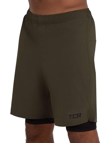 TCA Ultra Laufhose Herren 2 in 1 Kurze Sporthose Trainingsshorts Laufshorts mit integrierter Kompressionshose und Reißverschlussfach - Grün (Reißverschlusstasche), M von TCA