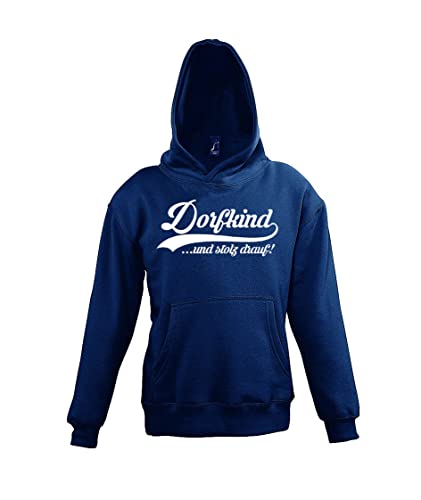 TRVPPY Kinder Pullover Hoodie Dorfkind Spruch Logo Print - Navyblau 142/152 (12 Jahre) von TRVPPY