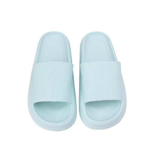 TRgqify-KM Non-slip Bathroom Slippers,Soft Slippers,Indoor And Outdoor Platform Pool Slippers Shower Slippers (Color : Light Blue, Size : 42 43) von TRgqify-KM