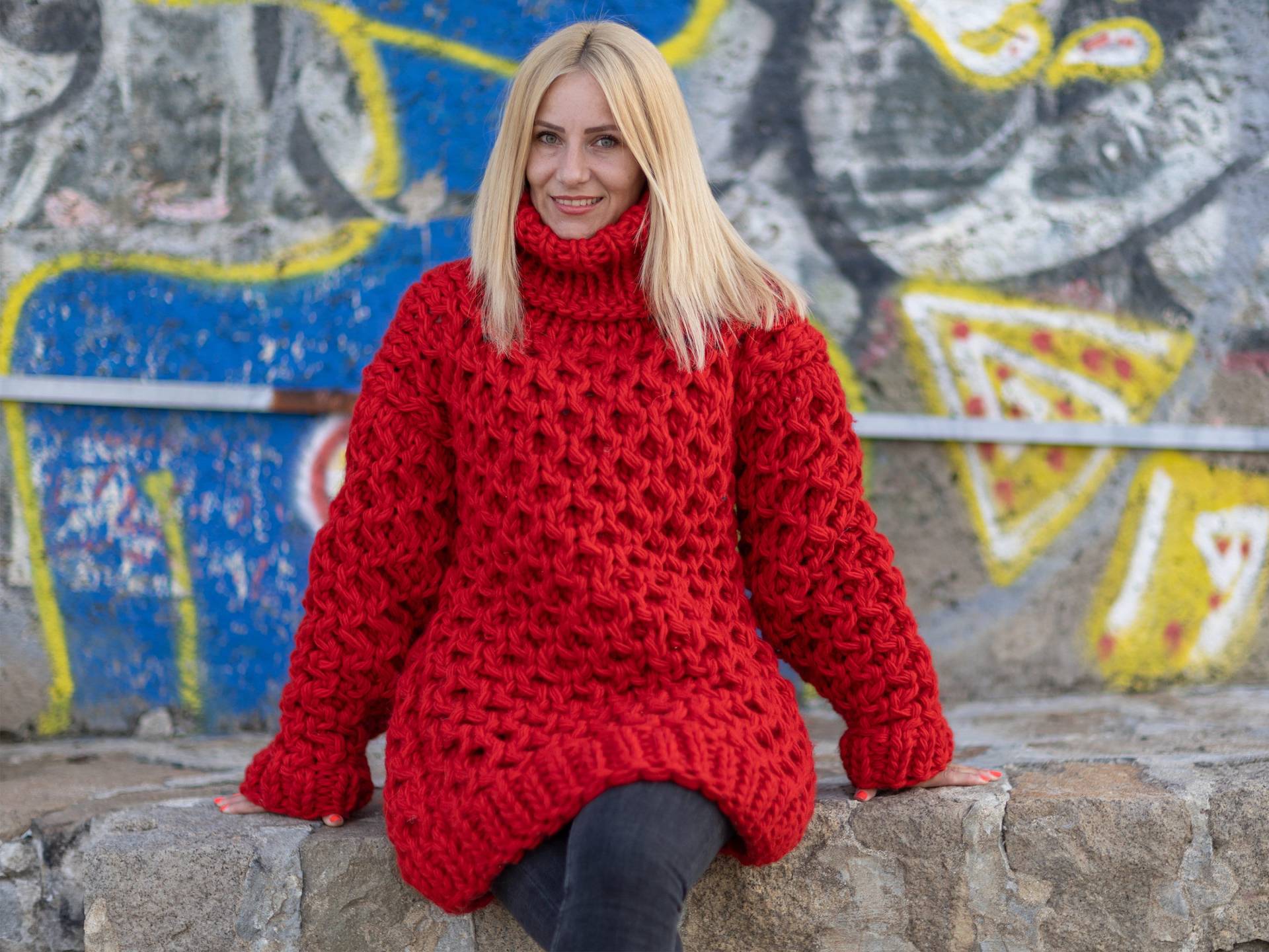 Handgestrickte Honig Kamm-Zöpfe Rollkragen, Rot Damen Pullover, 100% Wolle Pullover T1083 von TheTiffyMohair