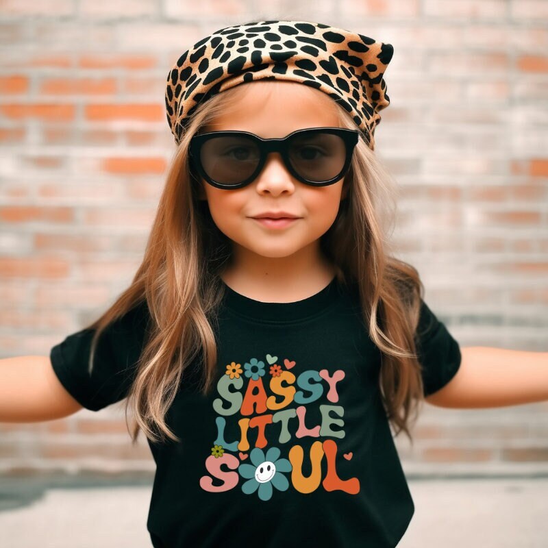 Freches Kleines Soul T-Shirt | Mädchen Kleinkind Shirt Hippie Kinder Boho Strand Sommer von TinyTotsKids